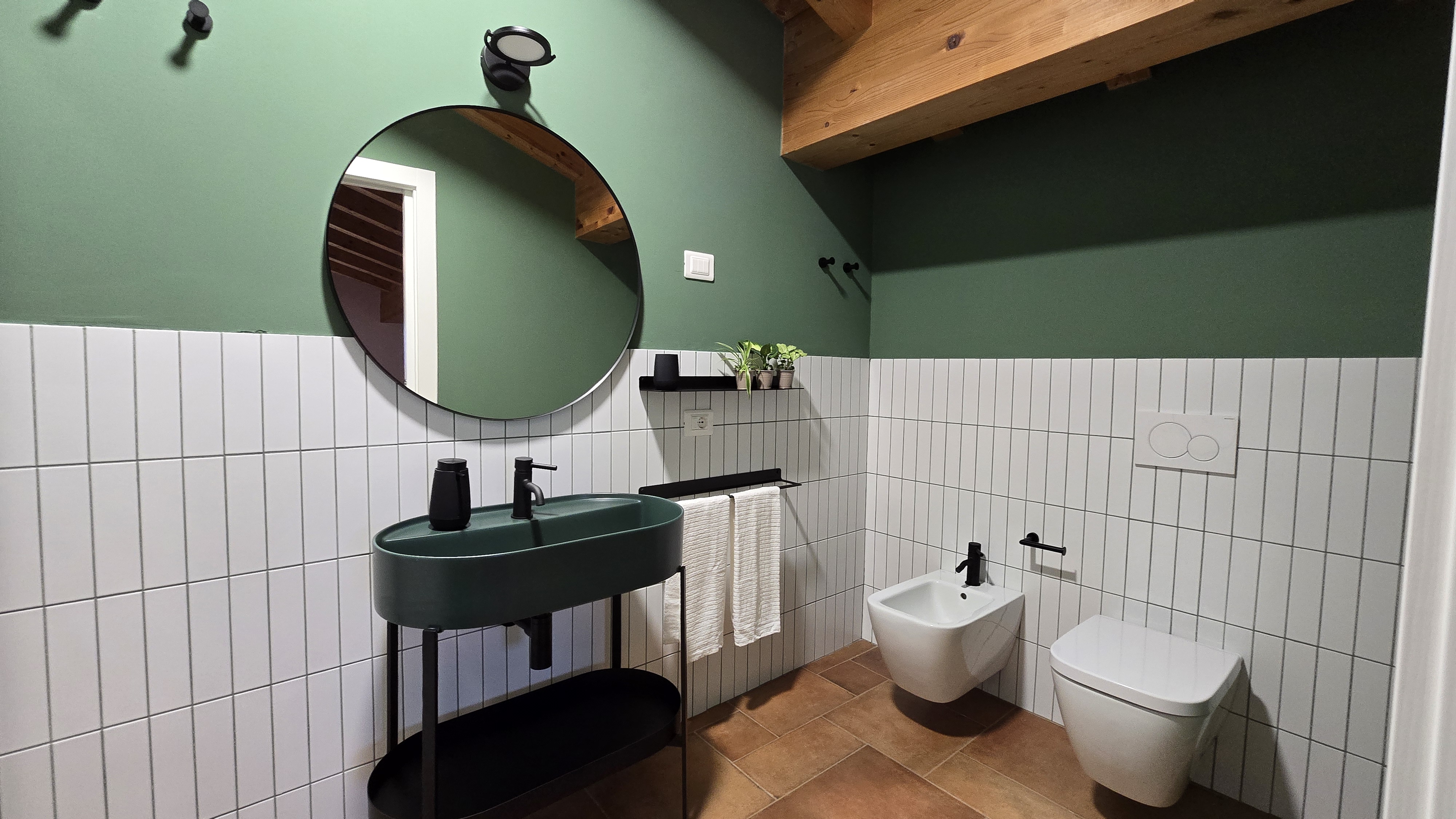 Camera Doppia XL - bagno privato con doccia, ideale per famiglie e piccoli gruppi, Agriturismo Igino